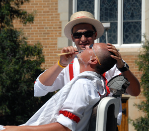 Whether you're looking to shave a few dollars off or to be pampered, this is the page for you. / Close Shave! (c) 2007 Ted Grellner Whether you're looking to shave a few dollars off or to be pampered, this is the page for you. / Close Shave! (c) 2007 Ted Grellner